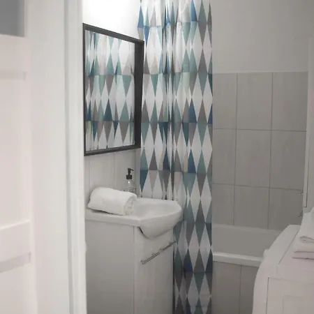 Apartment Ts Budget *